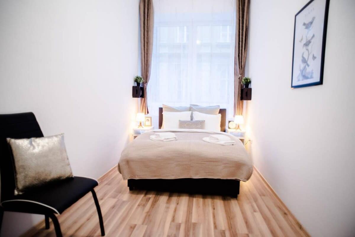 Very Central Spacious Ac Apartment Budapeste Exterior foto
