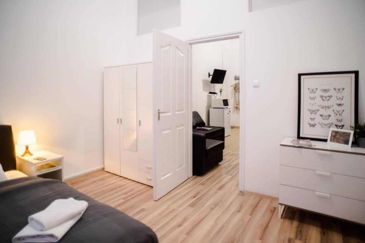 Very Central Spacious Ac Apartment Budapeste Exterior foto