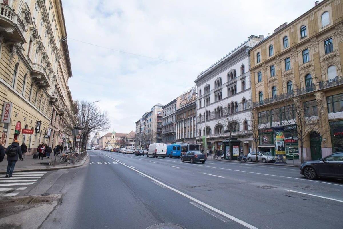 Very Central Spacious Ac Apartment Budapeste Exterior foto